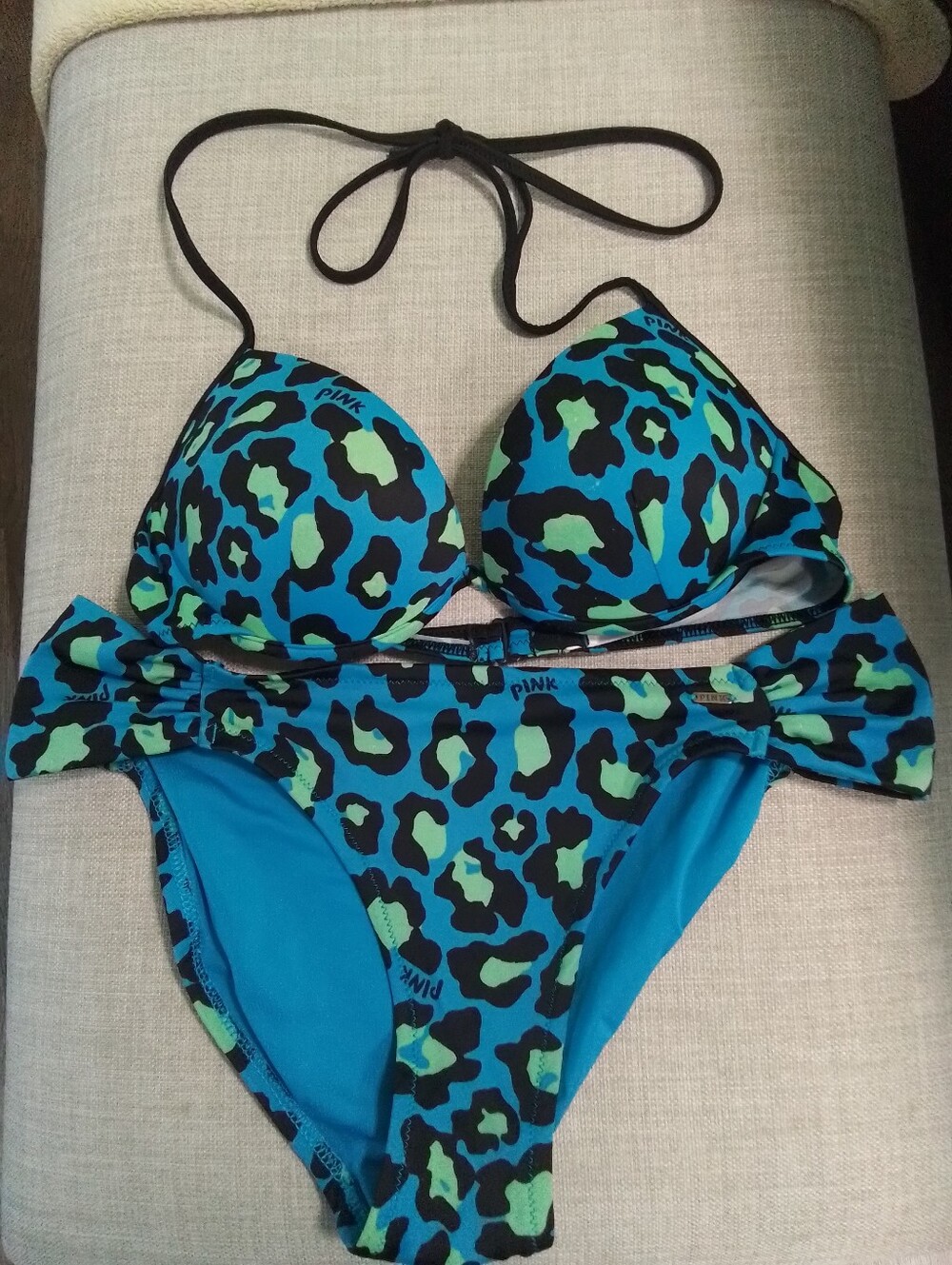Vintage/Htf PINK Victoria's Secret Blue & Green Leopard Print Bikini Set